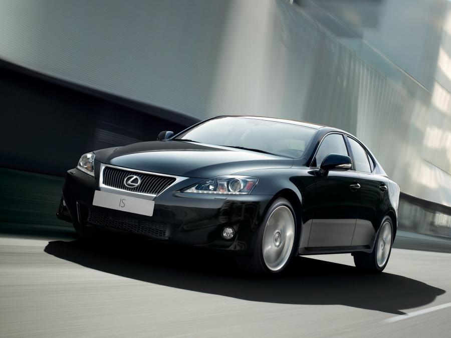  Lexus IS200d 2010 года  (фото 5 из 19)